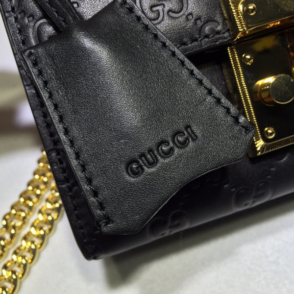 G*u*i padlock small G*u*i signature shoulder bag