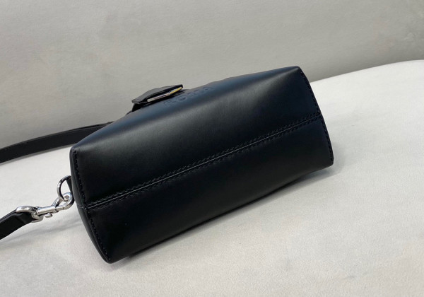 F**di by the way mini-12-9-20.5cm