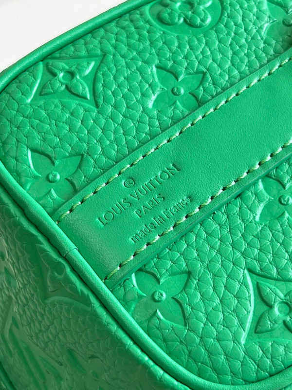 l0*is V*t0n keepall bandouliÈre 25