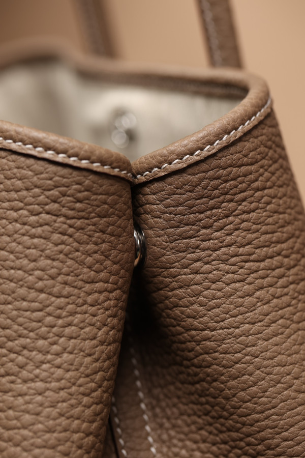 H**mes garden party 30