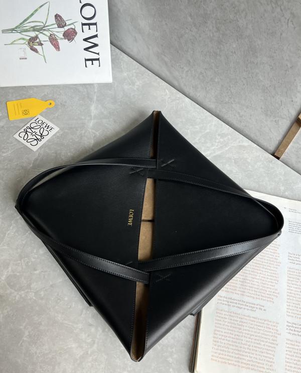 Lowee XL Puzzle Fold Tote in shiny calfskin - 42*41*18cm