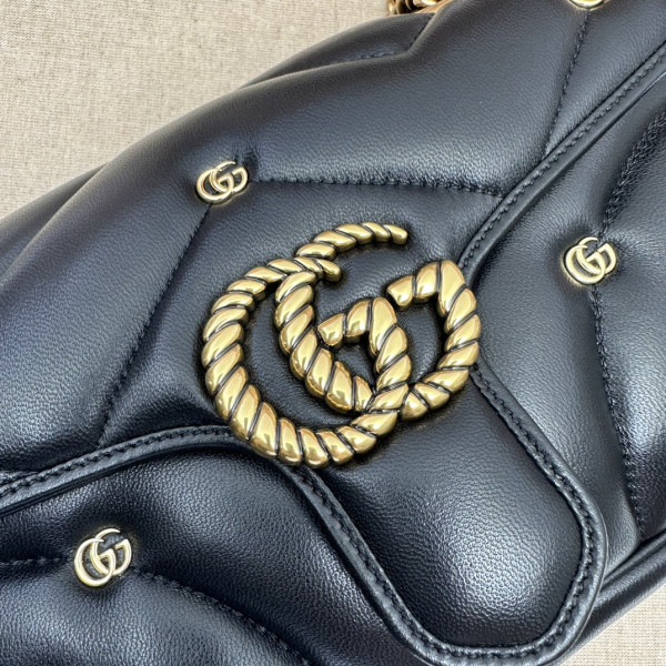 G*u*i gg marmont small shoulder bag