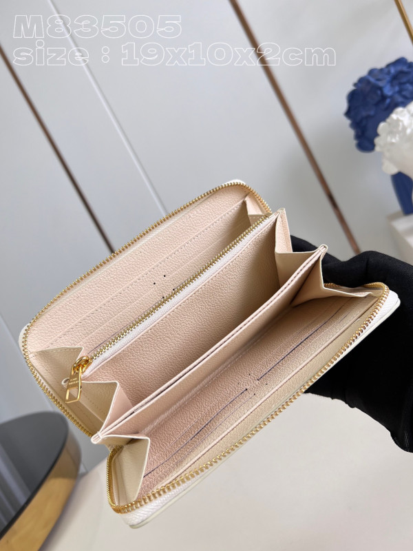 l0*is V*t0n zippy wallet-10*20*2 cm