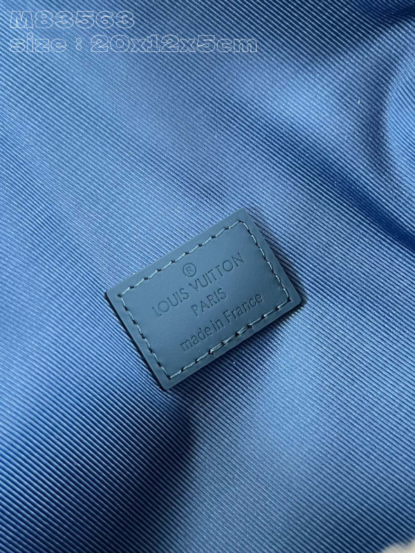 l0*is V*t0n pilot wearable wallet-20*12*5.5cm