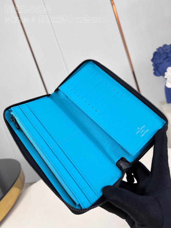 l0*is V*t0n zippy wallet-10*20*2 cm