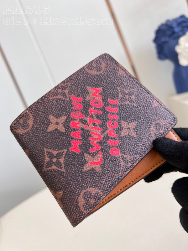 l0*is V*t0n multiple wallet-11.5*9*1.5cm