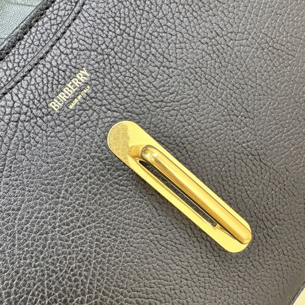 B**rry medium rocking horse bag