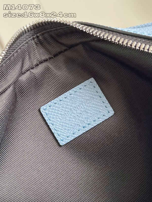 l0*is V*t0n nano alpha-24*16*8 cm