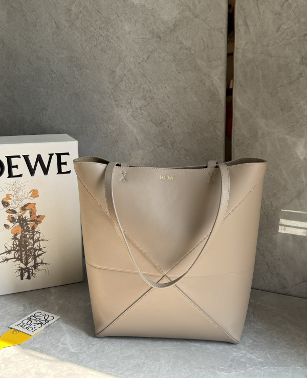 Lowee Puzzle Fold medium Tote -  25.5X14.5X31.5cm